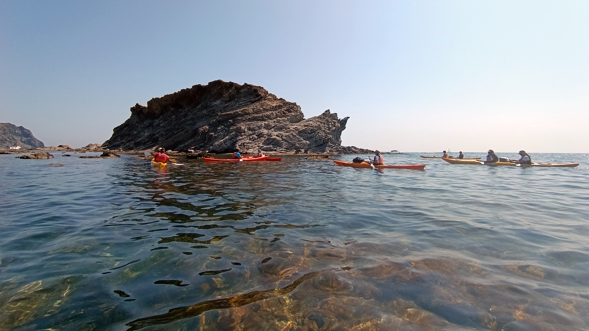 Travesía en kayak costa roja