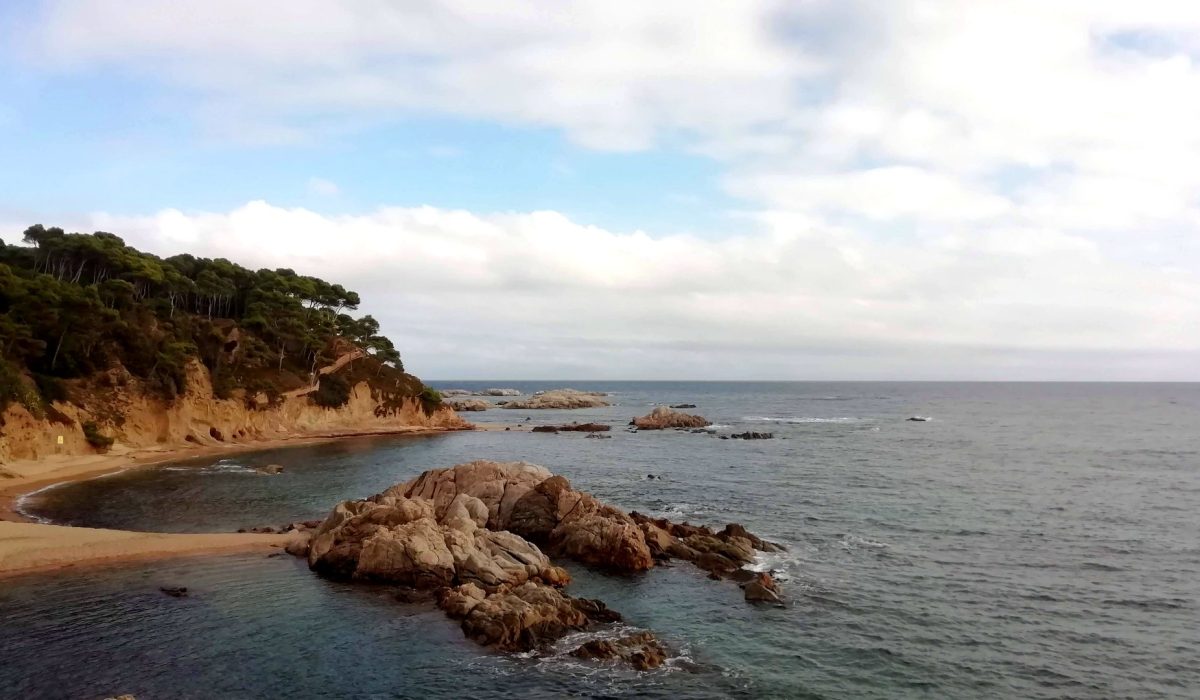 Vistas de la costa brava central
