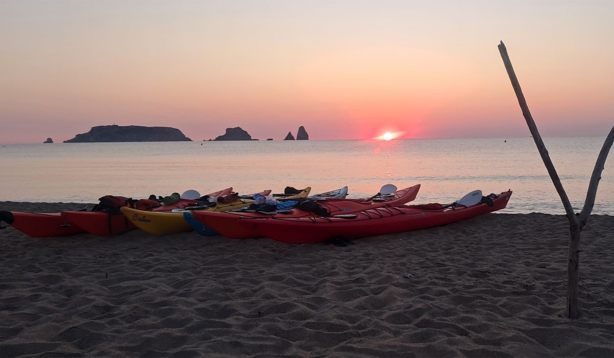 vivac durante la costa brava en kayak